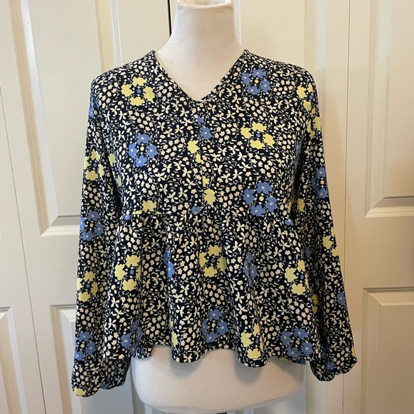 Beautiful Loft Multi Color Flower Long Sleeves Women size XS - Picture 3 of 7